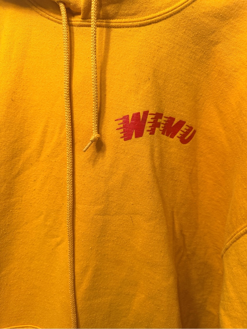 Gildan Yellow WFMU Radio Graphic Hoodie! - Picture 4 of 5